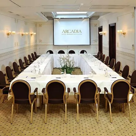 Arcadia Boutique 4* Bratislava