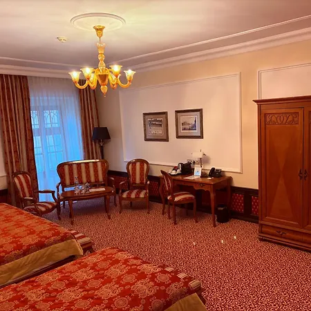 Arcadia Boutique Hotell 4*