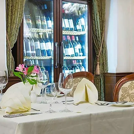 Arcadia Boutique Hotel 4*