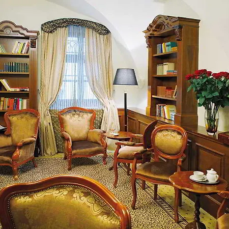 Arcadia Boutique Hotel