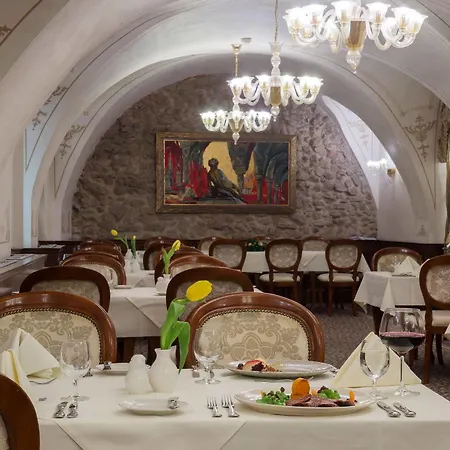 Arcadia Boutique Hotel 4*