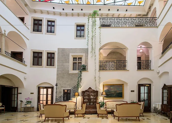 Arcadia Boutique מלון 4*