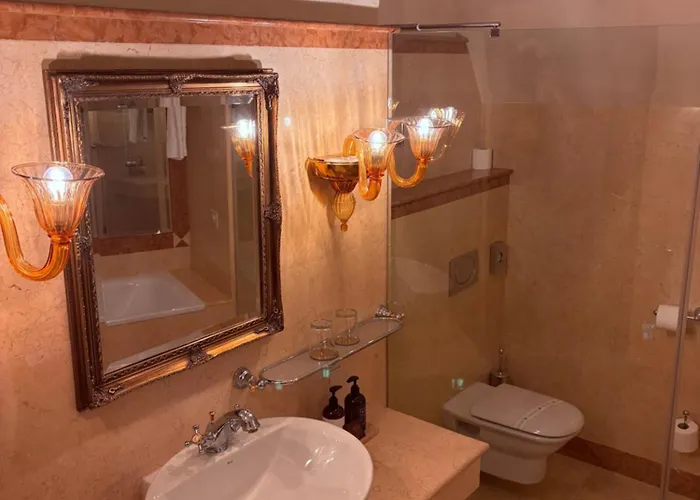 Arcadia Boutique מלון 4*