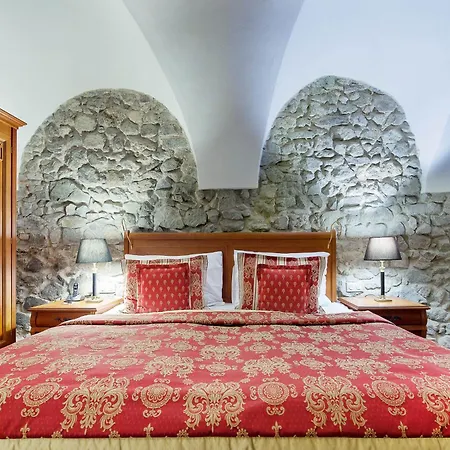 Arcadia Boutique 4*